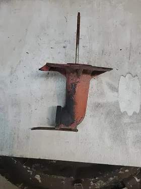 392105 Briggs & Stratton 398592 And Intake Pipe 394520 Strap/stud Oem Used
