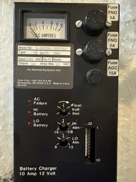 5-00300-325703 Cummins 300-3257-03 Onan Battery Charger 240vac 10amp 12vdc