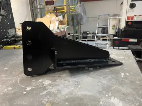 A053p590 Cummins / Mmdi Hitch Mounting Plate For Trailers - P/n