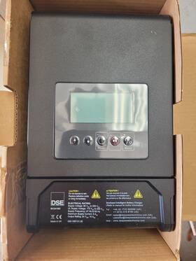 Deep Sea Electronics Bc24ei 12/24 Volt 10 Amp Enclosed Intelligent Battery Charger