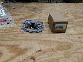 Generac 0d8001m Switch
