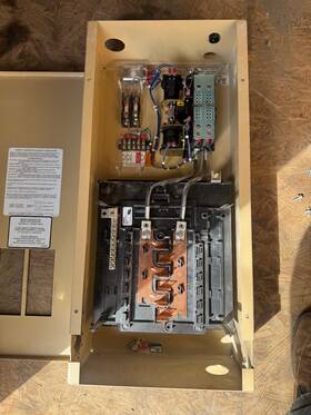 Generac 0f9084 Guardian 100amp Automatic Transfer Switch 12 Space Load Center #0f9084