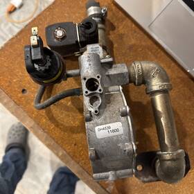 Generac 0g1397fsrv Fuel Regulator Works And Tested 0f4539