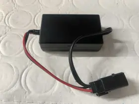 0g8023d Generac Battery Charger 12vdc 2.5a With Plug