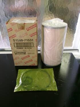 Hino S1560-71531 Element Oil Filter Msrp 127.50 - New Old Stock