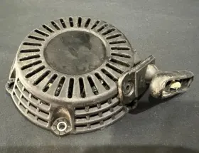 28400-z07-004 Honda Recoil Starter Pull-off Used Oem Service Part