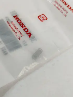 36162-zl0-d31 Honda Genuine Parts Spring