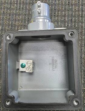 Hubbell Mb601003w Cat# Back Box 3/4/4x