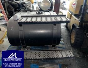 International 3671324f91 50g D-sty Lsm Svc Fuel Tank Part # With Steps