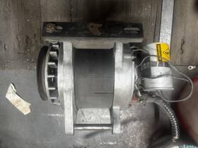 Kubota 30-736-02k Genuine Carrier Generator Complete G4