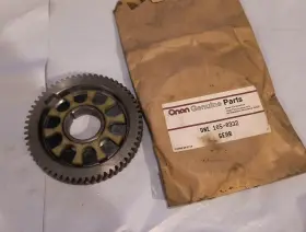105-0332 Onan New Old Stock Genuine Gear