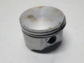112-0266 Onan Piston And Ring Set