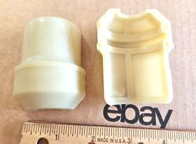 Onan 123-0998 Qty-2 Breather Tube Retainer Halves Jb Jc 123c998 Nos
