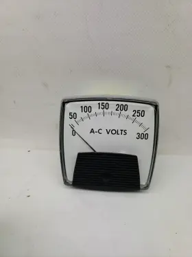 302-0421 Onan Cummins 302p421 Volt Meter