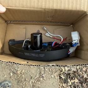 Predator 30060-yhs0111-0000 13000 Tri Fuel Generator Voltage Regulator / Control Panel/ Boards