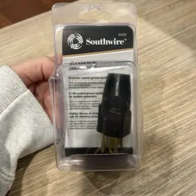 5-15p Southwire 44400 Surge Guard Neutral Ground Bonding Plug In Package 5-15p Southwire 44400 Surge Guard Neutral Ground Bonding Plug In Package
