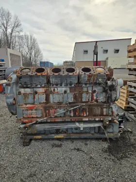 L3711 Waukesha Engine