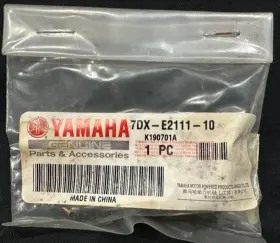 7dx-e2111-10-00 Yamaha New Intake Valve Genuine Oem Replacement Part