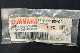 Yamaha 7rh-14162-00-00 New Bolt Holding Genuine Oem Replacement Part