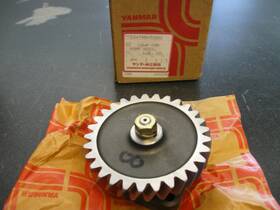 Yanmar 124790-32001 Oil Lube Pump Assembly